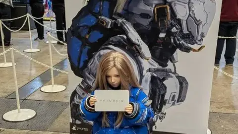 迈凯伦26年后重夺车队冠军，周冠宇告别F1赛道生涯