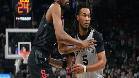 大乐透期号专家推荐：深圳中超战巴蜀，反客为主分析